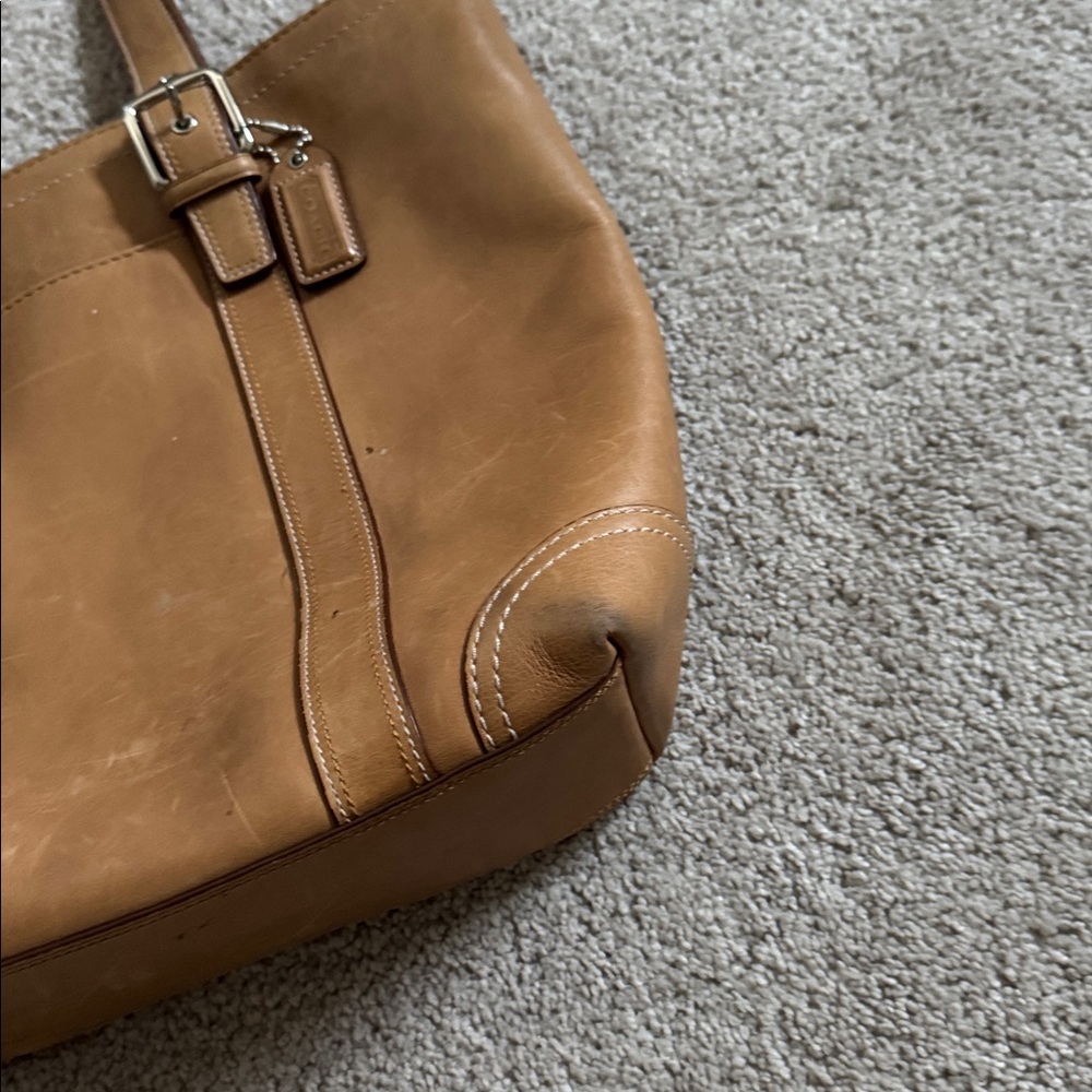 Coach Tan Leather Handbag - Picture 7 of 10